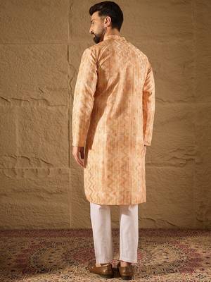 Men orange silk blend ethnic motifs embroidered straight kurta 4