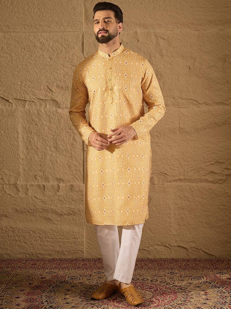 Men yellow silk blend ethnic motifs embroidered straight kurta