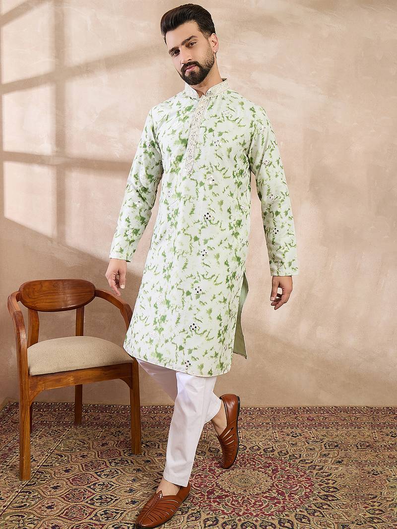 Men green silk blend solid embroidered straight kurta with trouser