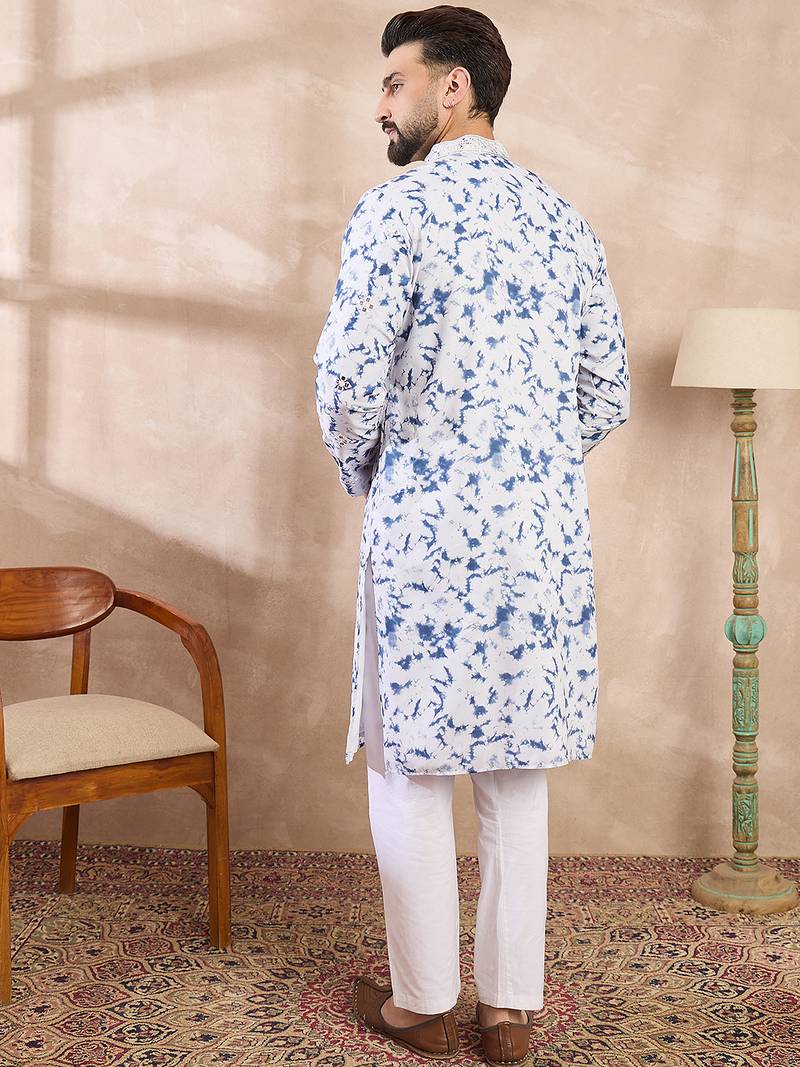 Men blue silk blend solid embroidered straight kurta with trouser