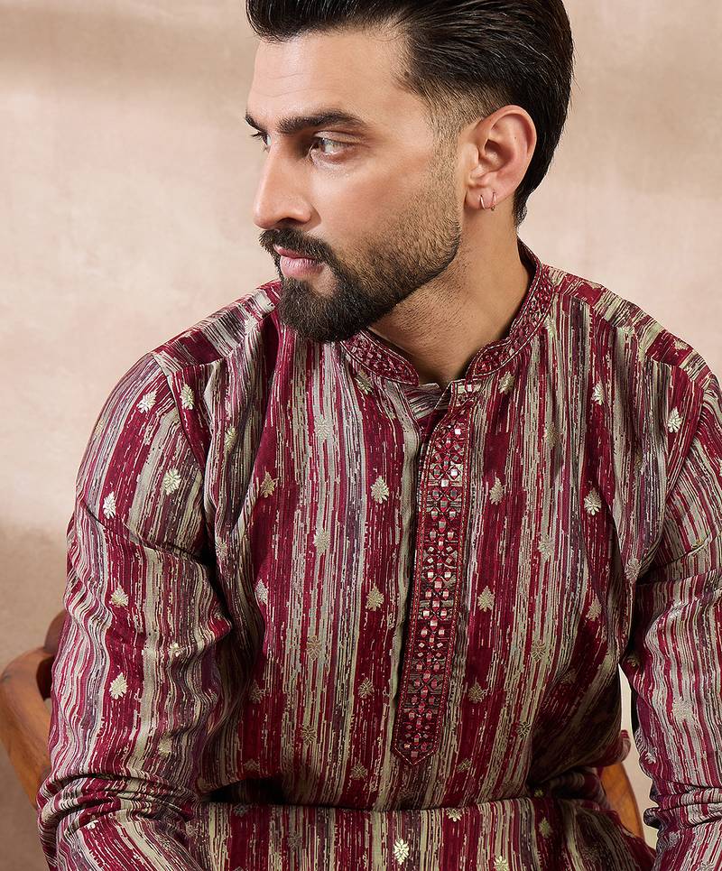 Men maroon silk blend abstract printed straight kurta with trouser