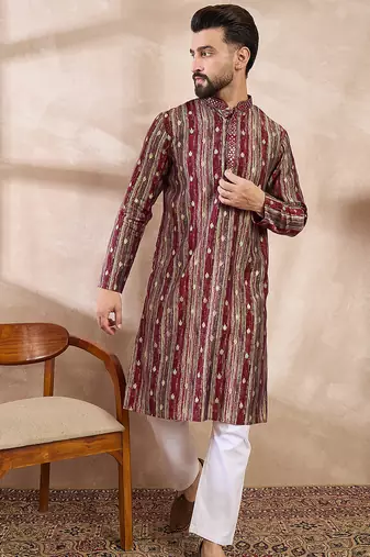 Men maroon silk blend abstract printed straight kurta with trouser