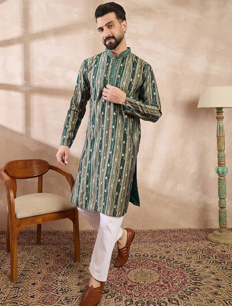Men green silk blend abstract printed straight kurta with trouser