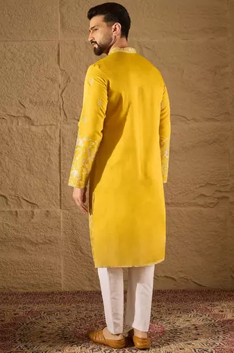Men yellow verican solid embroidered straight kurta