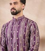 Men purple silk blend abstract printed straight kurta with trouser
