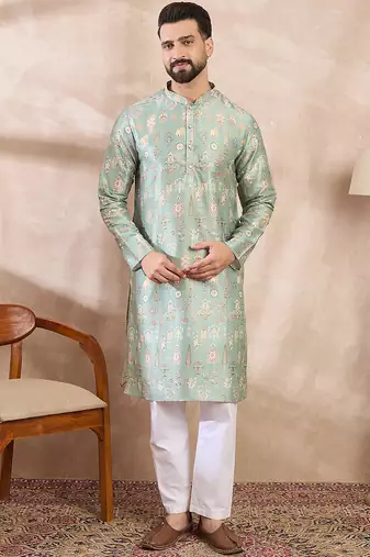 Men green silk blend floral printed straight kurta with trouser
