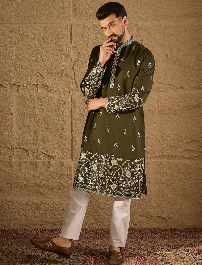 Men olive vertican solid embroidered straight kurta