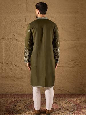 Men olive vertican solid embroidered straight kurta 4