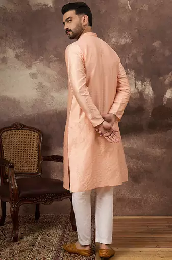 Men peach silk blend solid woven design straight kurta