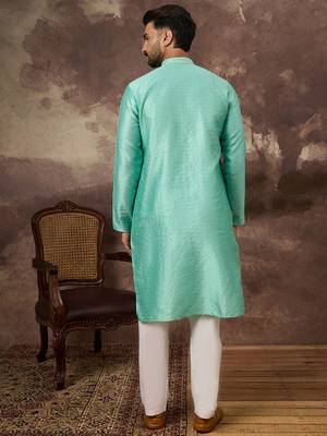 Men turquoise blue silk blend solid woven design straight kurta 4