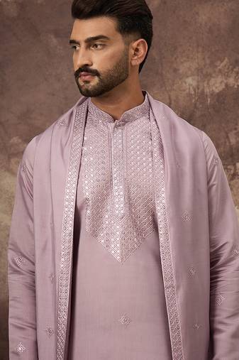 Men lavender silk blend embroidered straight kurta trouser with dupatta