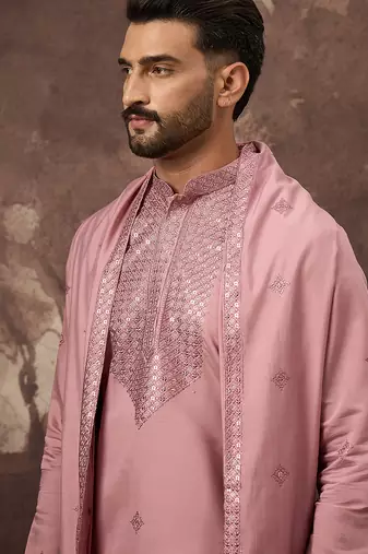 Men pink silk blend embroidered straight kurta trouser with dupatta