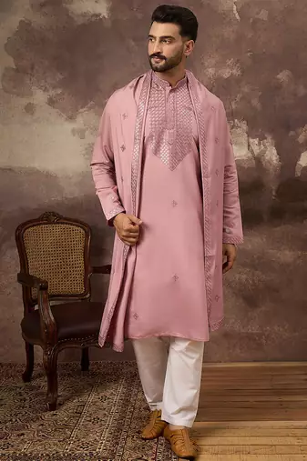 Men pink silk blend embroidered straight kurta trouser with dupatta