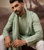 Men green silk blend embroidered straight kurta trouser with dupatta