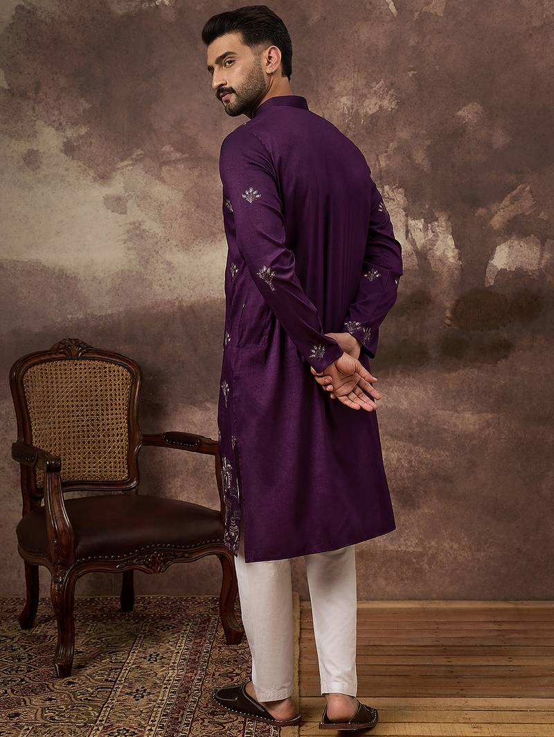 Men purple silk blend solid embroidered straight kurta