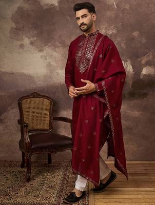 Men maroon silk blend embroidered straight kurta trouser with dupatta 5
