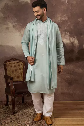 Men blue silk blend embroidered straight kurta trouser with dupatta