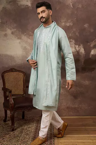 Men blue silk blend embroidered straight kurta trouser with dupatta