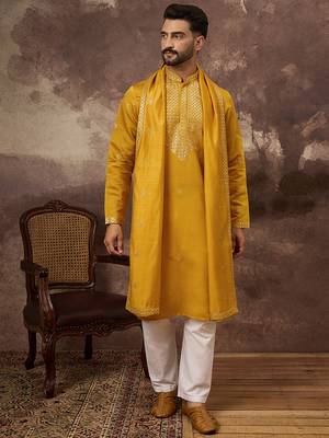 Men yellow silk blend embroidered straight kurta trouser with dupatta 2