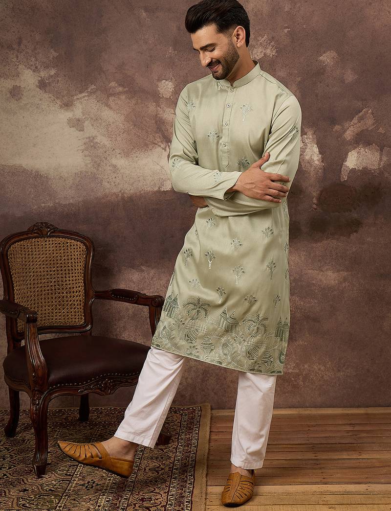 Men green silk blend solid embroidered straight kurta