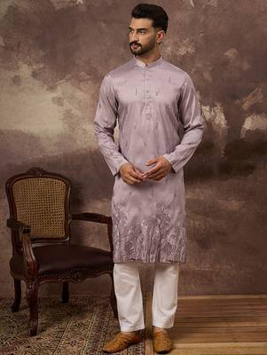 Men lavender silk blend solid embroidered straight kurta 2