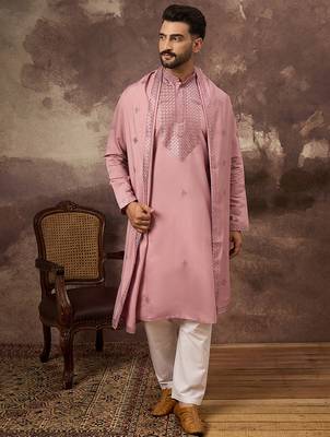 Men pink silk blend solid embroidered straight kurta with dupatta 2