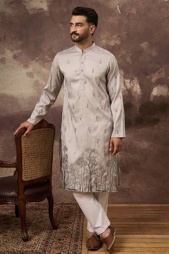 Men grey silk blend solid embroidered straight kurta