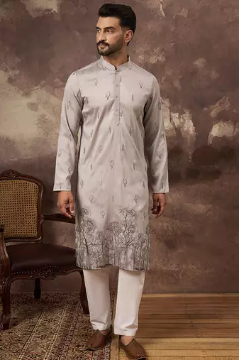 Men grey silk blend solid embroidered straight kurta