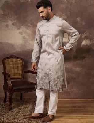 Men grey silk blend solid embroidered straight kurta 3