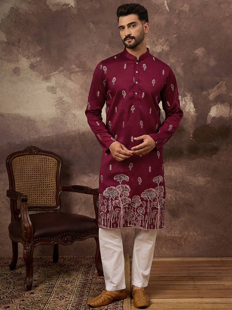 Men maroon silk blend solid embroidered straight kurta