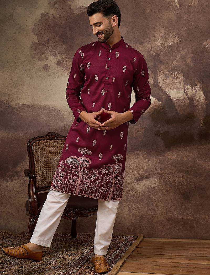 Men maroon silk blend solid embroidered straight kurta