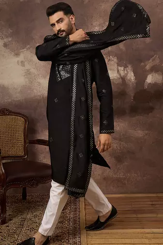 Men black silk blend solid embroidered straight kurta with dupatta