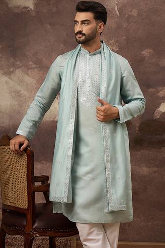 Men blue silk blend solid embroidered straight kurta with dupatta
