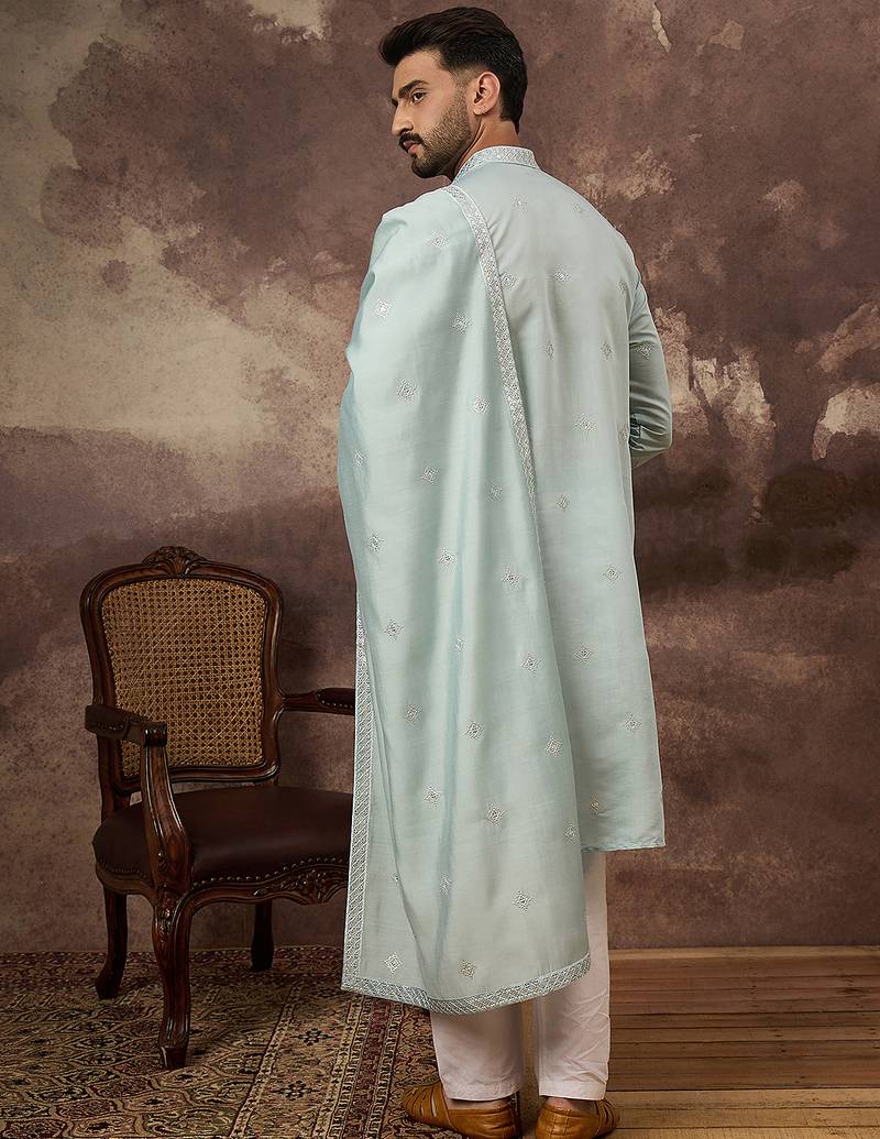 Men blue silk blend solid embroidered straight kurta with dupatta
