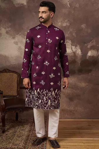 Men purple silk blend solid embroidered straight kurta