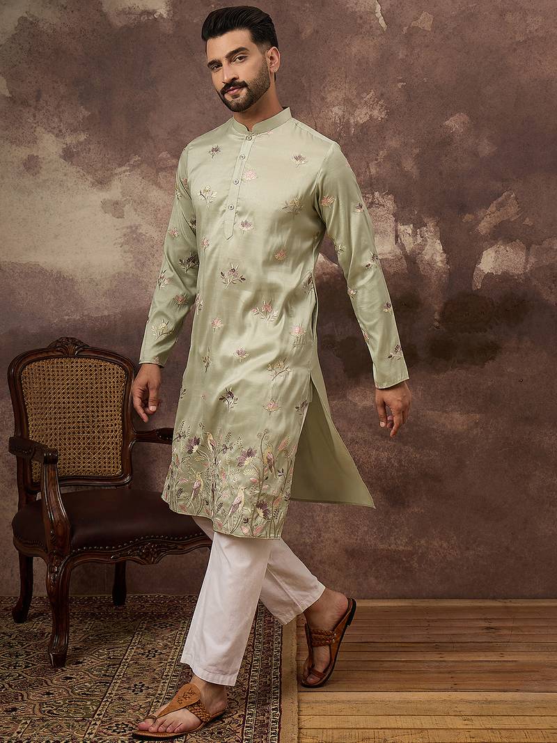Men green silk blend solid embroidered straight kurta