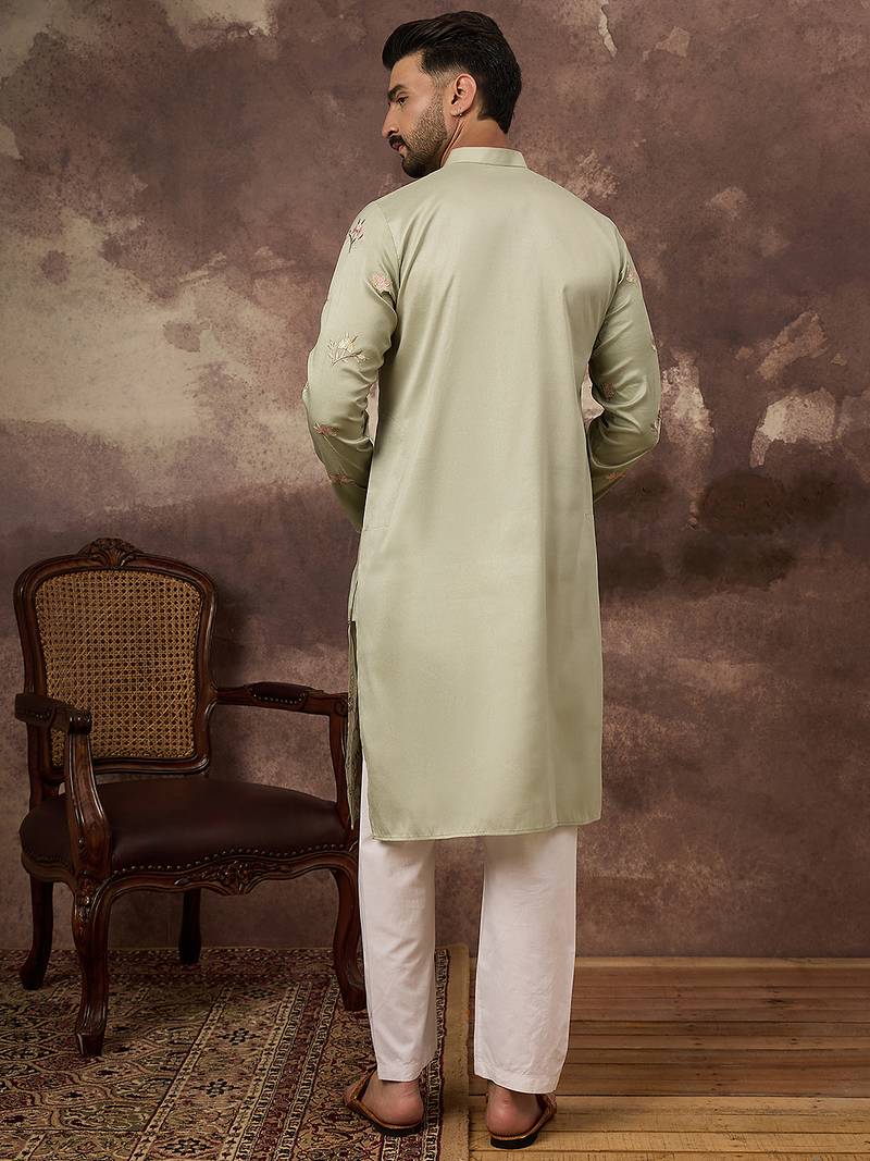 Men green silk blend solid embroidered straight kurta