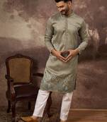 Men green silk blend solid embroidered straight kurta