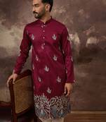 Men maroon silk blend solid embroidered straight kurta