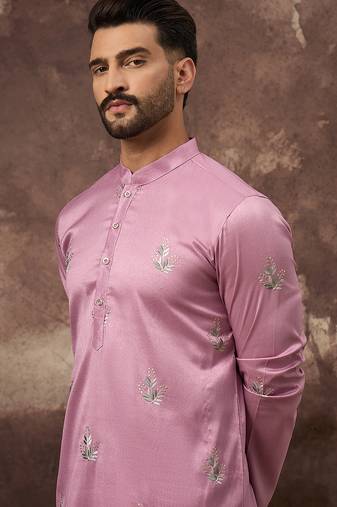 Men pink silk blend solid embroidered straight kurta