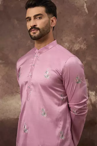 Men pink silk blend solid embroidered straight kurta