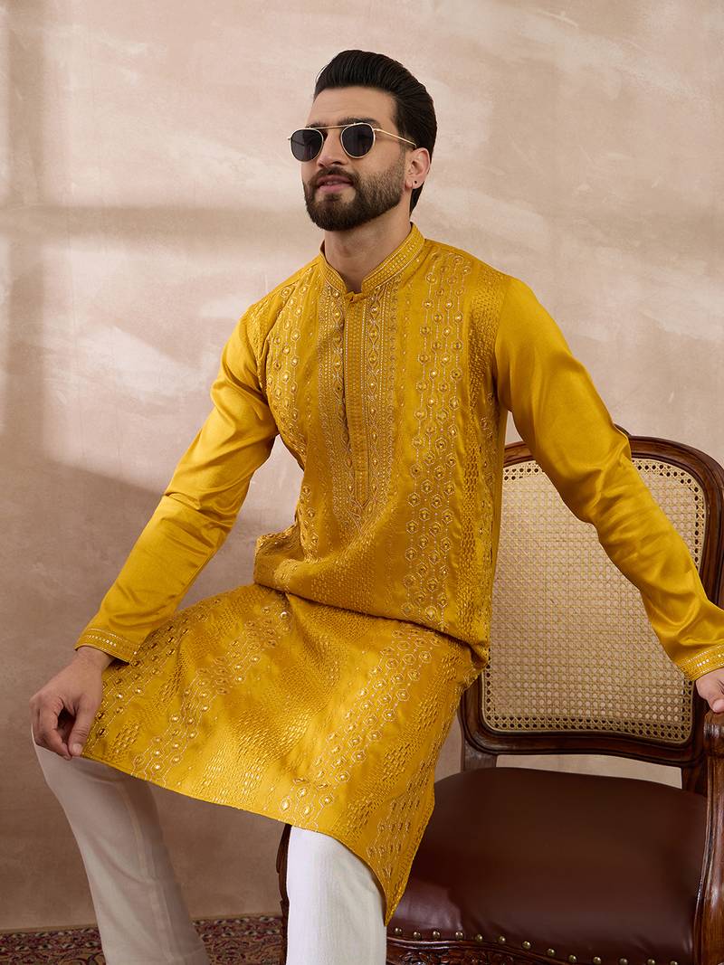 Men mustard silk blend embroidered mandarin collar straight kurta
