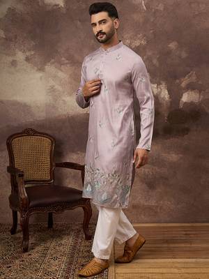 Men lavender silk blend solid embroidered straight kurta 3