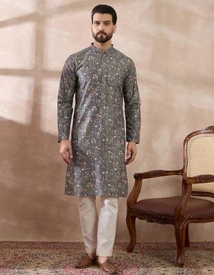 Men grey silk blend printed mandarin collar straight kurta 5