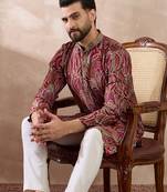 Men red silk blend printed mandarin collar straight kurta