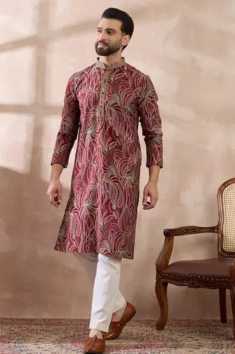 Men red silk blend printed mandarin collar straight kurta