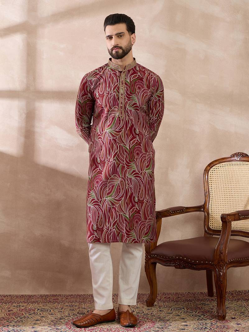 Men red silk blend printed mandarin collar straight kurta