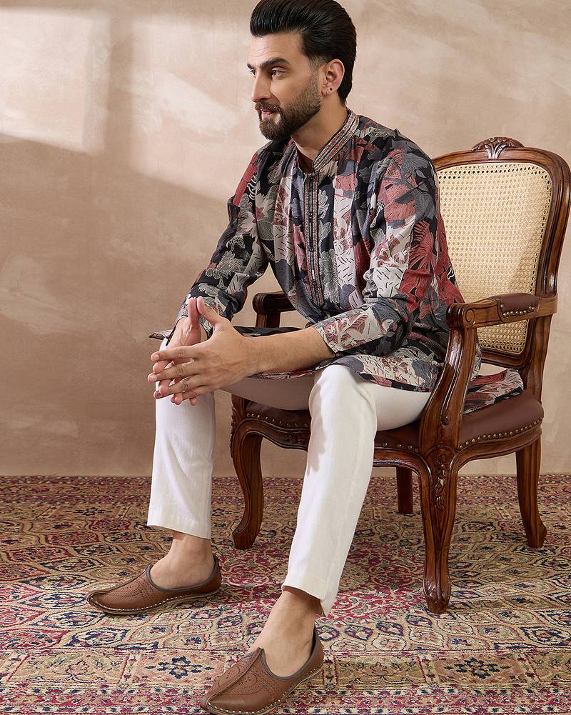 Men black silk blend printed mandarin collar straight kurta