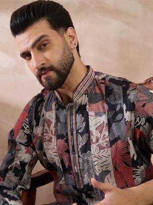 Men black silk blend printed mandarin collar straight kurta 2