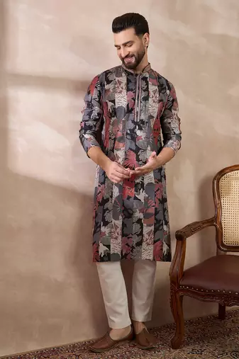 Men black silk blend printed mandarin collar straight kurta